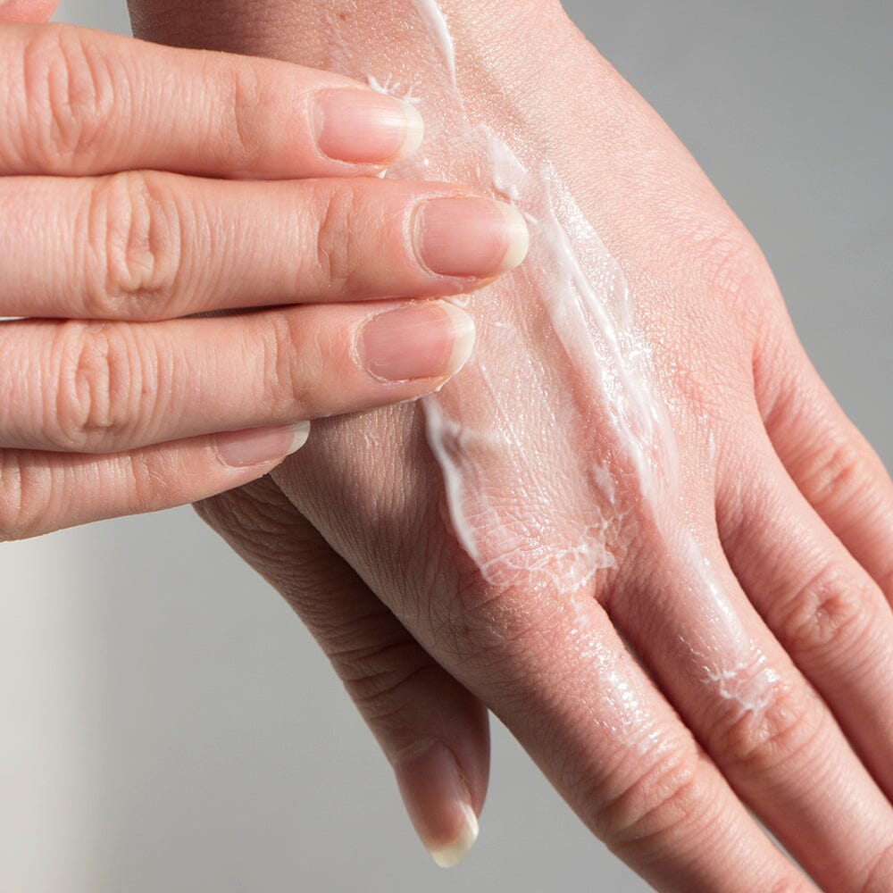 Here’s the Ultimate Cure for Dry, Cracked, Painful Hands
