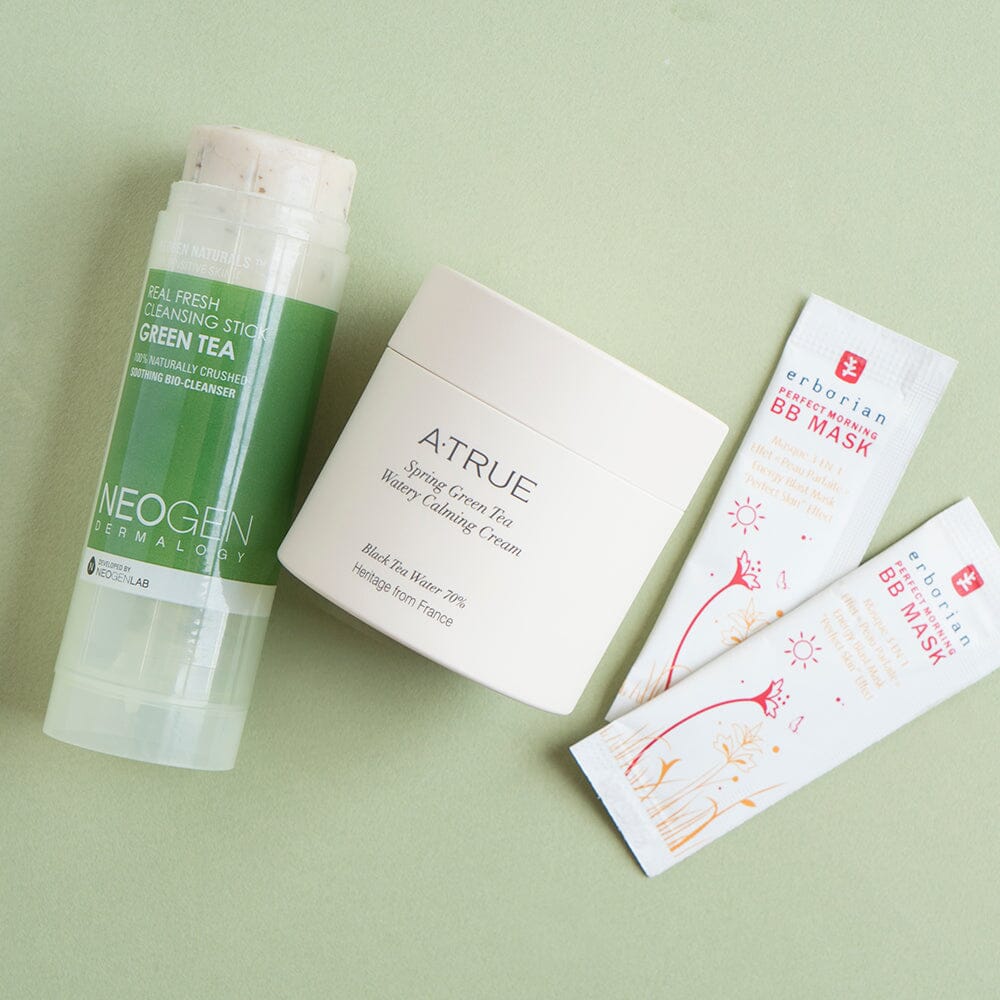 The Ultimate Guide to the Benefits of Different Types of Tea in Skin Care Products