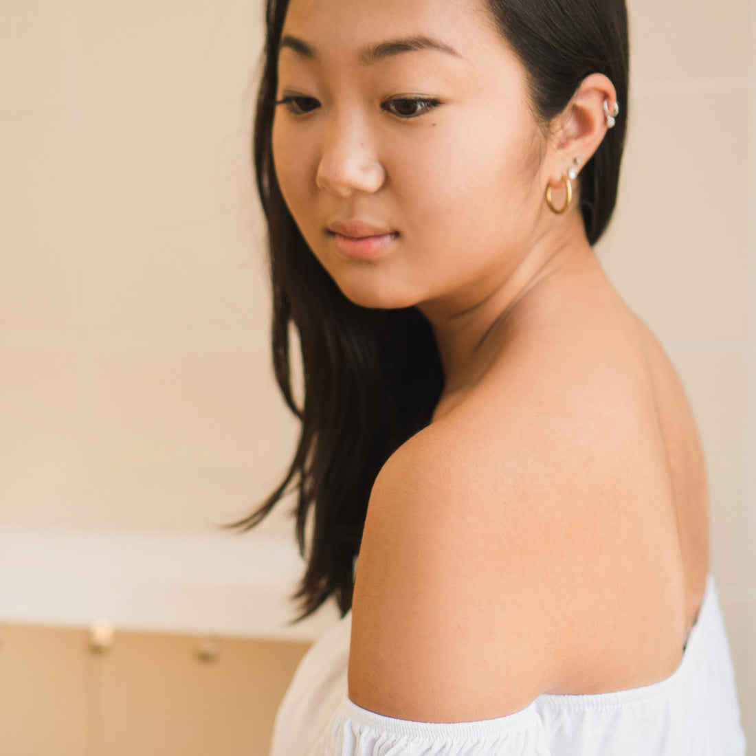 Follow These Tips and Say Goodbye to Body Acne This Spring