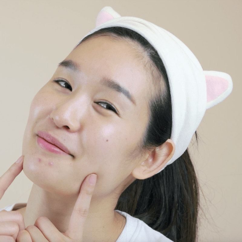 Charlotte Cho’s 10 Step Routine for Treating Hormonal Acne