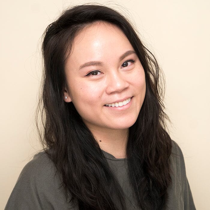 How a Former Flight Attendant Does Travel Beauty, Plus Her Best Inflight Skin Tips