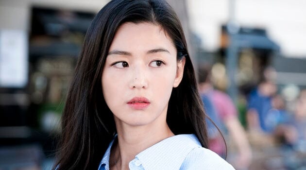 Here’s How You Get Jun Ji-Hyun’s Latest K-Drama Look