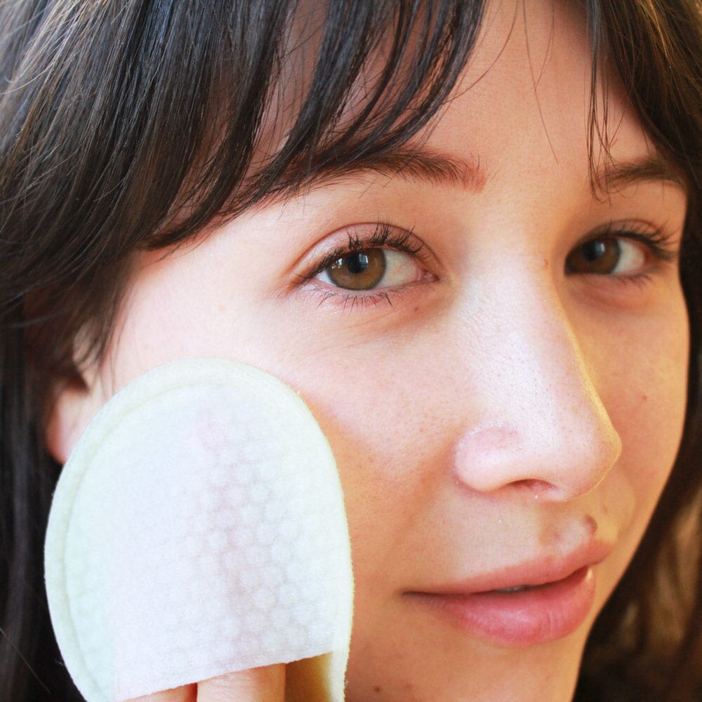 These Exfoliating Pads Will Save You From Cakey Foundation