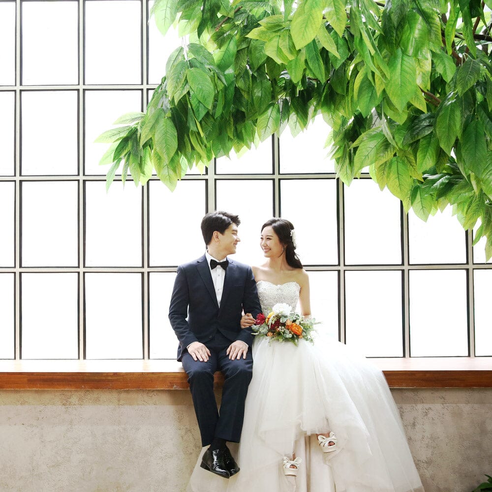 Two Korean Women Share Their Wedding Beauty Routines
