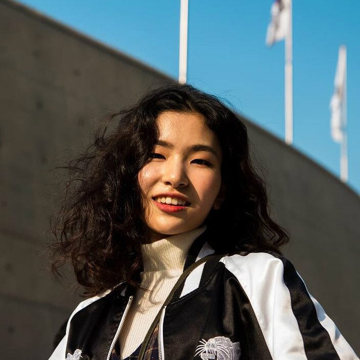 Street Style and Beauty Looks From Seoul Fashion Week