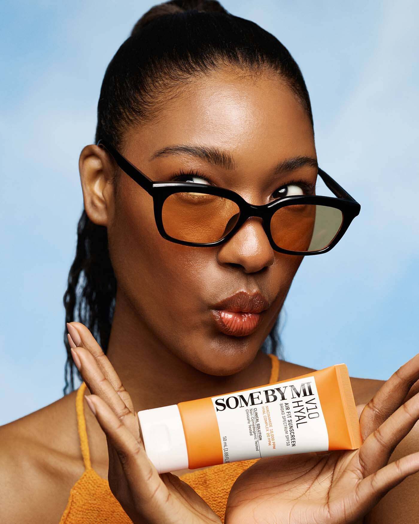 V10 Hyal Airfit Sunscreen Broad Spectrum SPF50