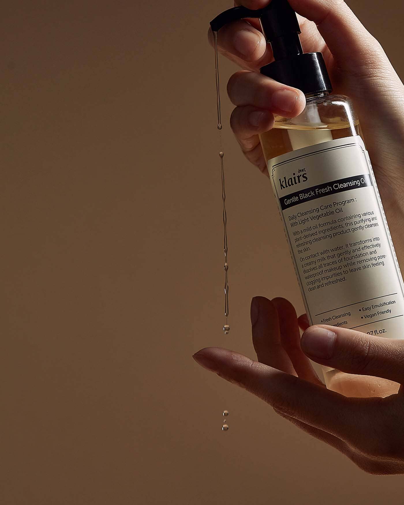Gentle Black Fresh Cleansing Oil Oil Cleanser KLAIRS 