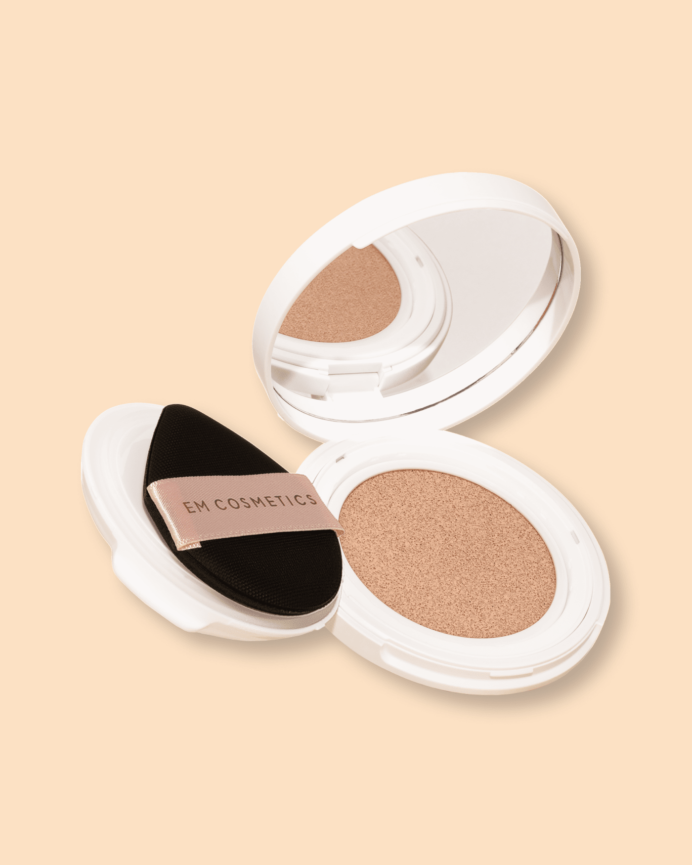 Daydream Cushion Foundation SPF 50 Cushion Em Cosmetics Gentle Light 
