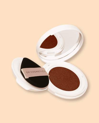 Daydream Cushion Foundation SPF 50 Cushion Em Cosmetics Magic Dream (deep/ebony) 