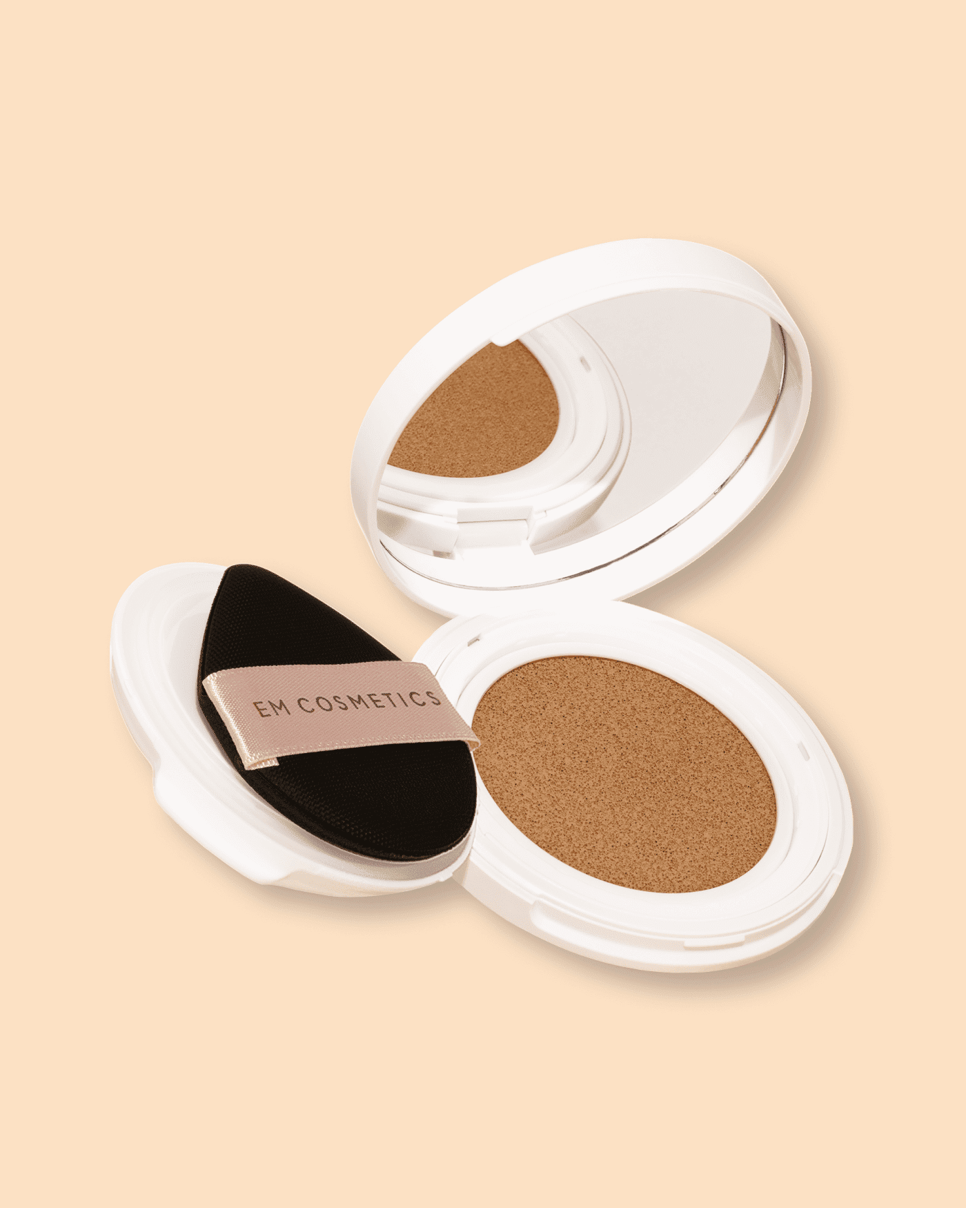 Daydream Cushion Foundation SPF 50 Cushion Em Cosmetics Summer Hue (tan/dark) 