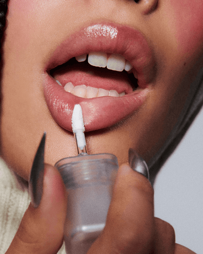 Taste of Space Lip Milk Lip Treatment GOOD LIGHT 