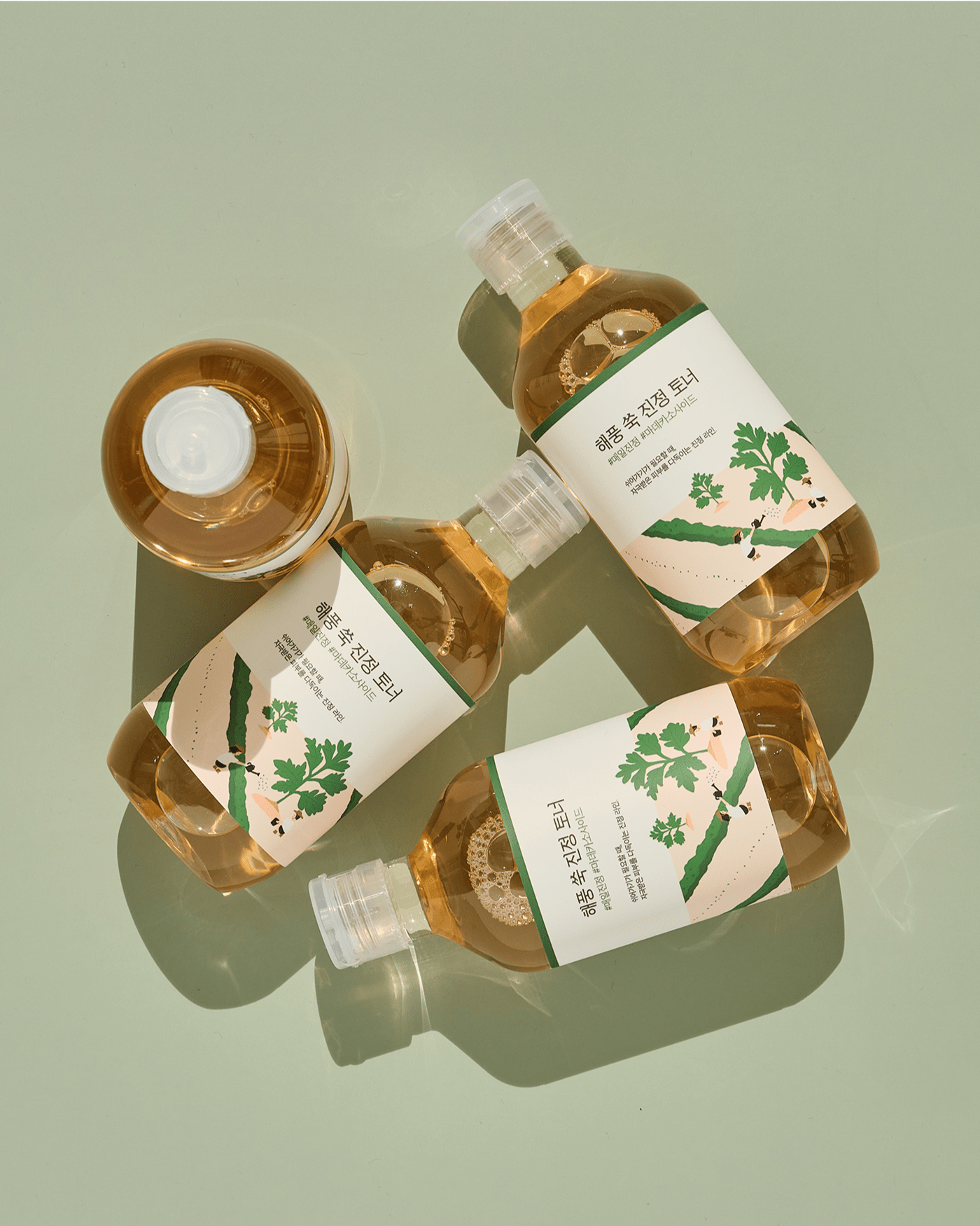 Mugwort Calming Toner Toner ROUND LAB 