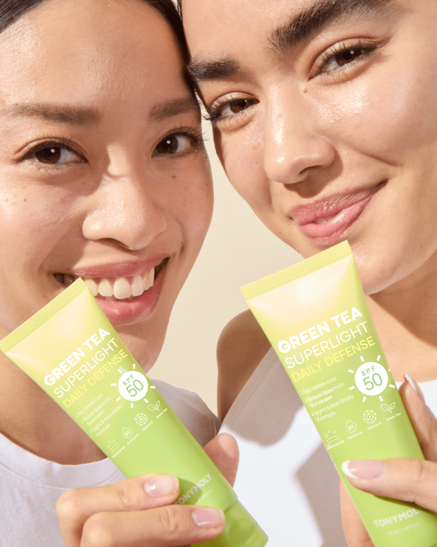 Green Tea Superlight Daily Defense Sunscreen SPF 50 Sunscreen TONY MOLY 