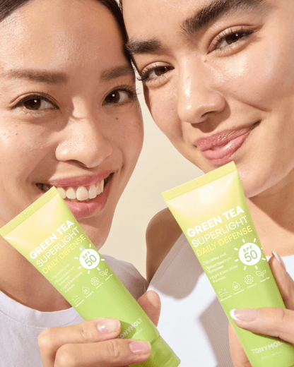 Green Tea Superlight Daily Defense Sunscreen SPF 50 Sunscreen TONY MOLY 