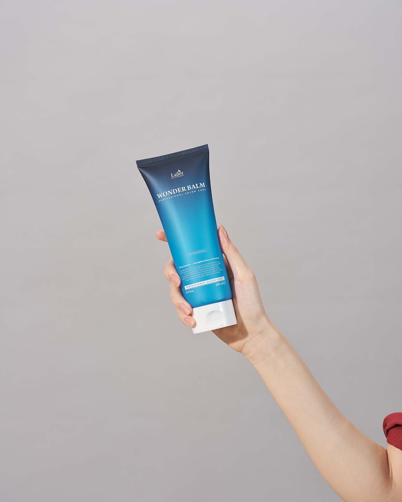 Wonder Balm Hair Treatment LA'DOR 