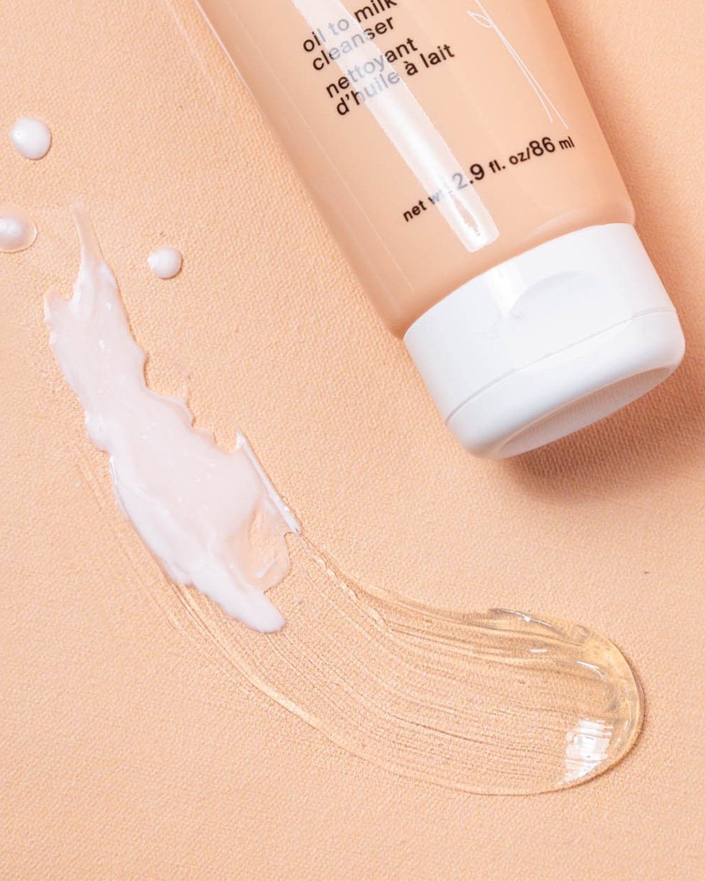 Oil to Milk Cleanser texture picture