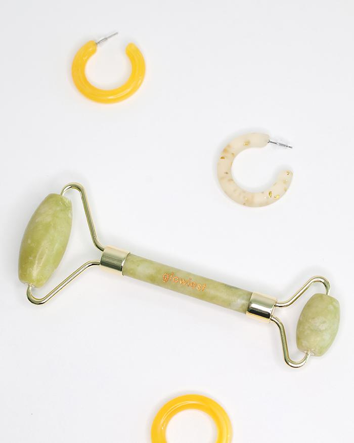 Jade Facial Roller Lifestyle